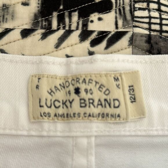 Lucky Brand White Women's Bermuda Shorts - Picture 6 of 13